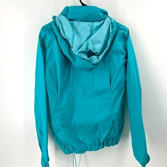 Columbia lightweight Rain Jacket with hoodie - Picture 2 of 8